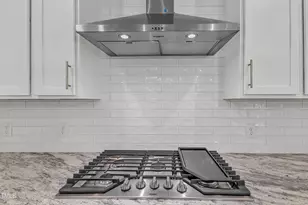 900 SW Maynard Rd, Cary, NC 27511 - Photo 40