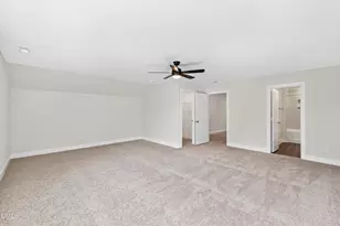 902 SW Maynard Rd, Cary, NC 27511 - Photo 42