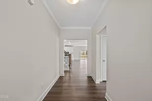 902 SW Maynard Rd, Cary, NC 27511 - Photo 14