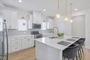 136 Azalea Vw Wy, Holly Springs, NC 27540 - Photo 10