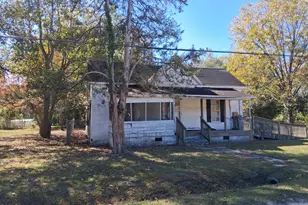 107 Tilghman St, Kenly, NC 27542 - Photo 2