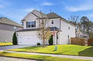 2116 Water Marsh Trl, Fuquay Varina, NC 27526 - Photo 2