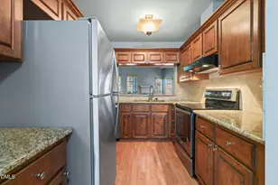 1212 Berley Ct, Raleigh, NC 27609 - Photo 18