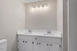 3900 Sterling Pointe Dr, Winterville, NC 28590 - Photo 16