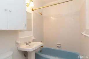 805 Graham St, Raleigh, NC 27605 - Photo 18