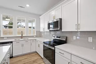 424 White Oak Gdn Wy, Garner, NC 27529 - Photo 10