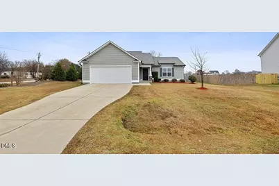 15 Denning Farms Lane, Benson, NC 27504 - Photo 2