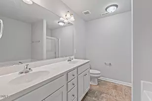 15 Denning Farms Ln, Benson, NC 27504 - Photo 18