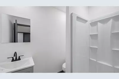 300 E Vance Street, Zebulon, NC 27597 - Photo 22