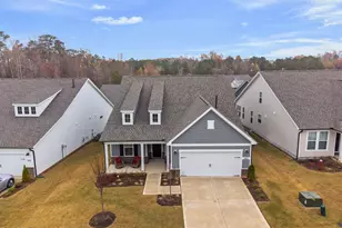 2425 Forsythia Trl, Fuquay Varina, NC 27526 - Photo 10