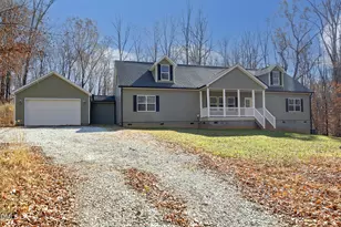 730 Sinai Cir, Hillsborough, NC 27278 - Photo 2