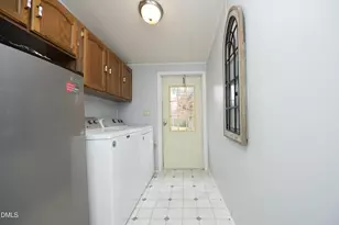 4705 Pearl Rd, Raleigh, NC 27610 - Photo 30