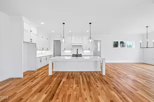 7825 Penny Rd, Raleigh, NC 27606 - Photo 20