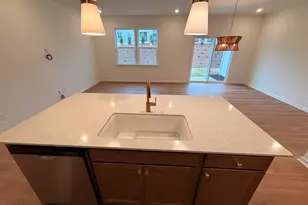 510 Sunset Lk Dr, Durham, NC 27703 - Photo 4