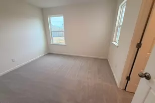 523 Sunset Lk Dr, Durham, NC 27704 - Photo 12