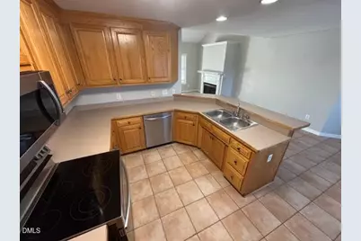 131 Donnibrook Run, Fuquay Varina, NC 27526 - Photo 6