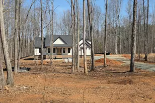 1420 McCray Rd, Burlington, NC 27217 - Photo 2