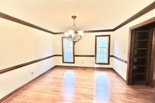 502 Carolyn Ct, Cary, NC 27511 - Photo 18