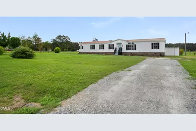 2048 Towncrier Drive, Kinston, NC 28504 - Photo 4