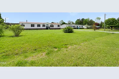 2048 Towncrier Drive, Kinston, NC 28504 - Photo 8