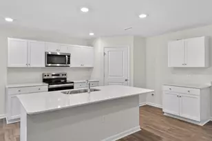 136 Reagan Crst Dr, Clayton, NC 27520 - Photo 8