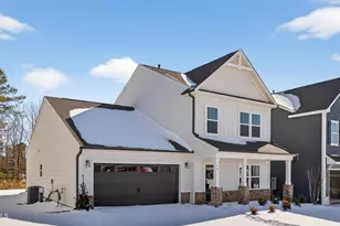 94 Silent Bnd Dr, Clayton, NC 27527 - Photo 2