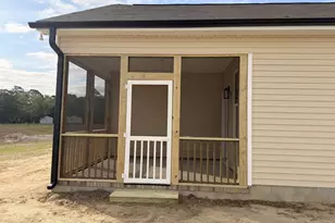 88 W Coulter Ct, Selma, NC 27576 - Photo 6