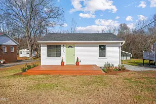 1207 Jackson St, Burlington, NC 27217 - Photo 1