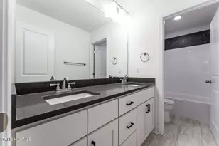 221 Telluride Ct, Aberdeen, NC 28315 - Photo 16