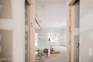 225 Telluride Ct, Aberdeen, NC 28315 - Photo 8