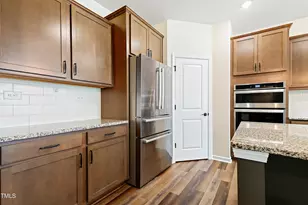 3735 Autumn Creek Dr, Fuquay-Varina, NC 27526 - Photo 6