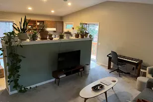 6117 Bellow St, Raleigh, NC 27609 - Photo 8