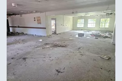 310 N Dr M L King Jr Avenue, Enfield, NC 27823 - Photo 10