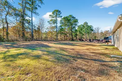 235 Highcroft Circle, Benson, NC 27504 - Photo 14