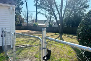 405 Sunset Ave, Clinton, NC 28328 - Photo 44