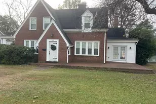 405 Sunset Ave, Clinton, NC 28328 - Photo 2