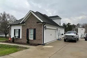 1805 S Main St, Graham, NC 27253 - Photo 4