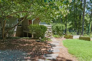 2073 N Pea Ridge Rd, Pittsboro, NC 27312 - Photo 2