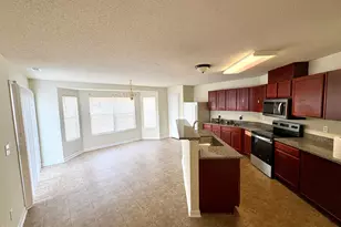 2422 Quarry Ridge Ln, Raleigh, NC 27610 - Photo 4