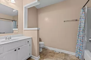 6982 Melbourne Dr, Fayetteville, NC 28314 - Photo 14