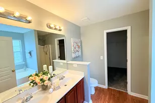 151 Stobhill Ln, Holly Springs, NC 27540 - Photo 8