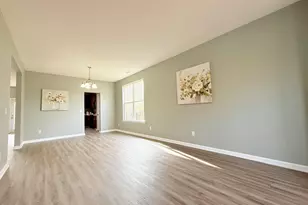 151 Stobhill Ln, Holly Springs, NC 27540 - Photo 2