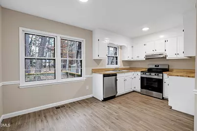 7812 Hemlock Court, Raleigh, NC 27615 - Photo 10