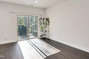 2007 Ackerman Hill Dr, Apex, NC 27502 - Photo 8