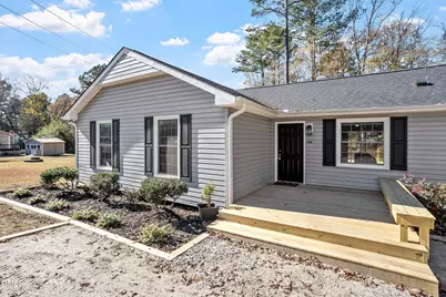 142 W Haywood Street, Wendell, NC 27591 - Photo 2