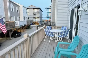 511 Carolina Beach Ave N, Carolina Beach, NC 28428 - Photo 4