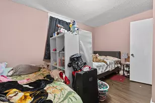 300 Devane St, Clinton, NC 28328 - Photo 14