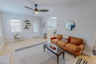 421 W Gordon St, Roxboro, NC 27573 - Photo 2