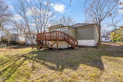 207 W Holt Street, Burlington, NC 27217 - Photo 24