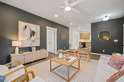 207 W Holt Street, Burlington, NC 27217 - Photo 6